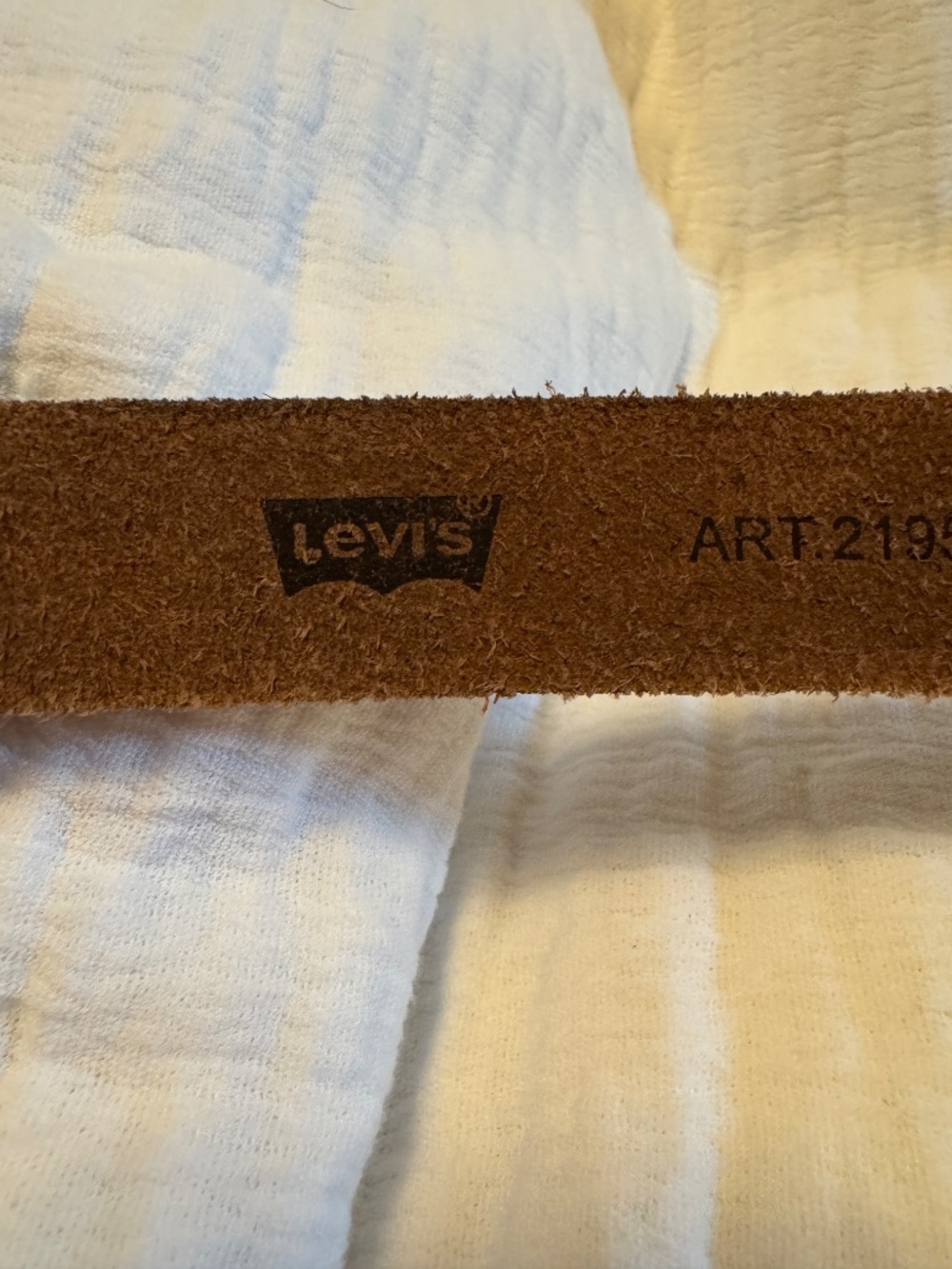 Levi's Brown Leather Floral-Printed Belt with Brass Oval Buckle Size 36 - Picture 7 of 9